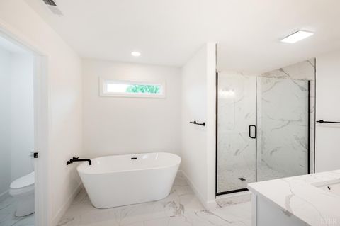 Tiny photo for 11286 Leesville Road, Evington, VA 24550 (MLS # 363086)