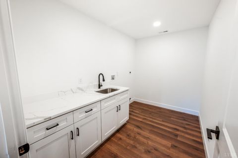 Tiny photo for 11286 Leesville Road, Evington, VA 24550 (MLS # 363086)