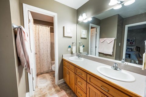 Tiny photo for 1285 Ashburn Drive, Forest, VA 24551 (MLS # 363825)