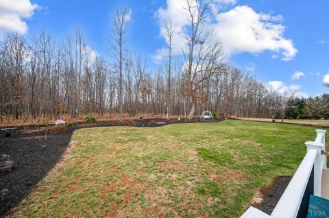 Tiny photo for 1285 Ashburn Drive, Forest, VA 24551 (MLS # 363825)