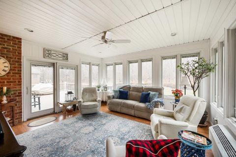 Tiny photo for 1285 Ashburn Drive, Forest, VA 24551 (MLS # 363825)