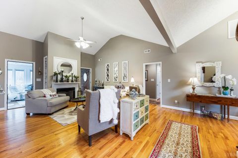 Tiny photo for 1285 Ashburn Drive, Forest, VA 24551 (MLS # 363825)