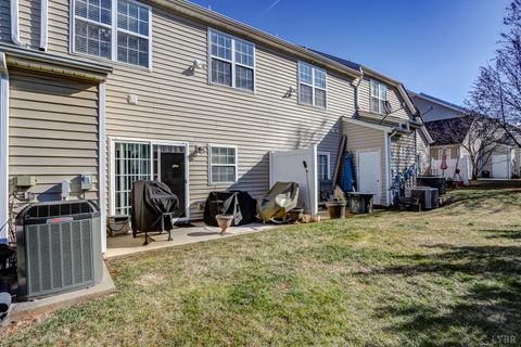 Tiny photo for 52 Logan Lane, Lynchburg, VA 24502 (MLS # 364630)