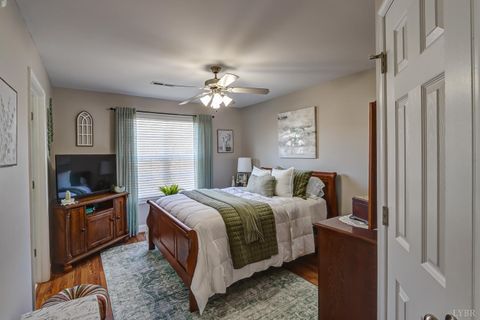 Tiny photo for 52 Logan Lane, Lynchburg, VA 24502 (MLS # 364630)