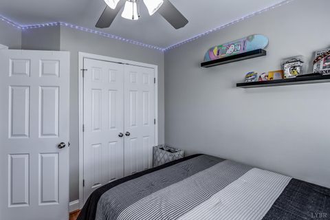 Tiny photo for 52 Logan Lane, Lynchburg, VA 24502 (MLS # 364630)