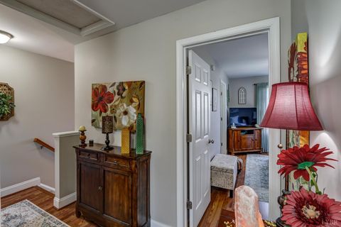 Tiny photo for 52 Logan Lane, Lynchburg, VA 24502 (MLS # 364630)