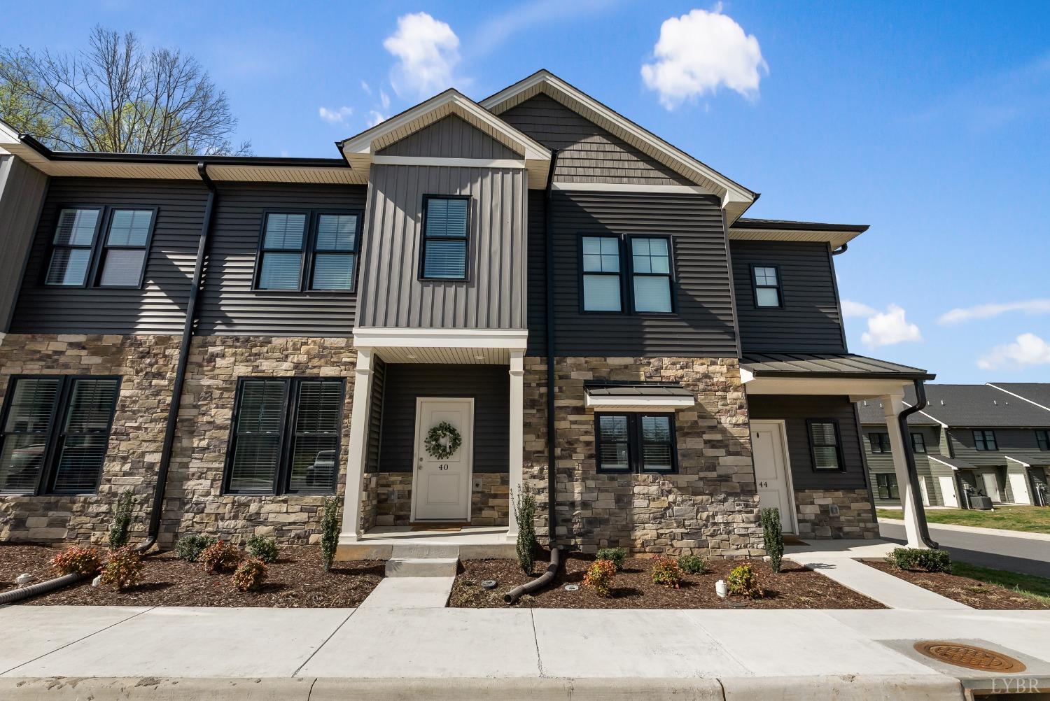 40 English Commons Drive, Lynchburg, Virginia image 1