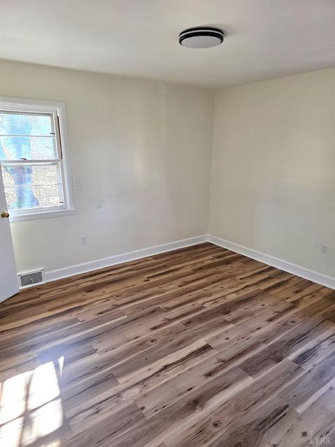 Tiny photo for 4604 Oakdale Drive, Lynchburg, VA 24501 (MLS # 363341)