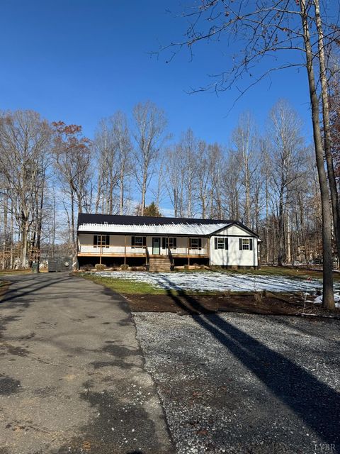 Tiny photo for 1369 Timberlake Drive, Lynchburg, VA 24502 (MLS # 363481)