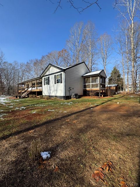 Tiny photo for 1369 Timberlake Drive, Lynchburg, VA 24502 (MLS # 363481)