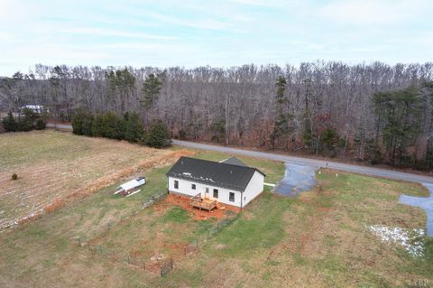 Tiny photo for 351 Down Creek Road, Brookneal, VA 24528 (MLS # 363544)
