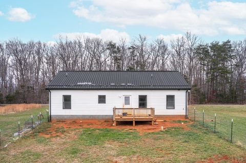 Tiny photo for 351 Down Creek Road, Brookneal, VA 24528 (MLS # 363544)