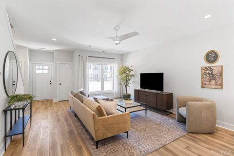 Tiny photo for 1036 Wythe Drive, Forest, VA 24551 (MLS # 366723)