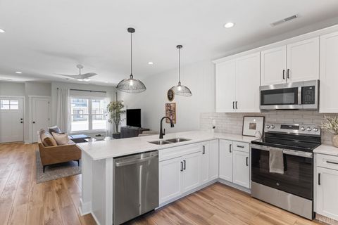 Tiny photo for 1036 Wythe Drive, Forest, VA 24551 (MLS # 366723)
