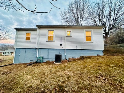 Tiny photo for 1711 TEXAS AVENUE Ave, Lynchburg, VA 24501 (MLS # 364088)