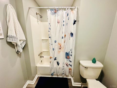 Tiny photo for 1711 TEXAS AVENUE Ave, Lynchburg, VA 24501 (MLS # 364088)