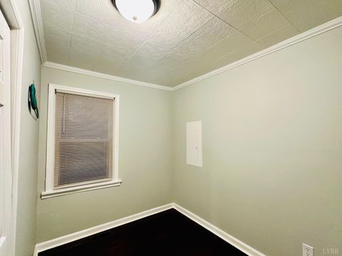 Tiny photo for 1711 TEXAS AVENUE Ave, Lynchburg, VA 24501 (MLS # 364088)