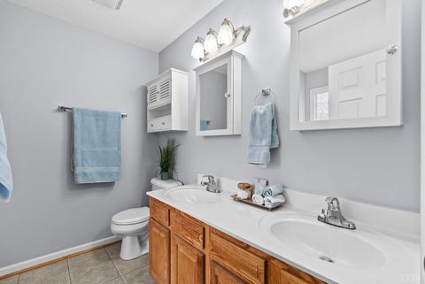 Tiny photo for 119 oakview Drive, Monroe, VA 24574 (MLS # 364156)