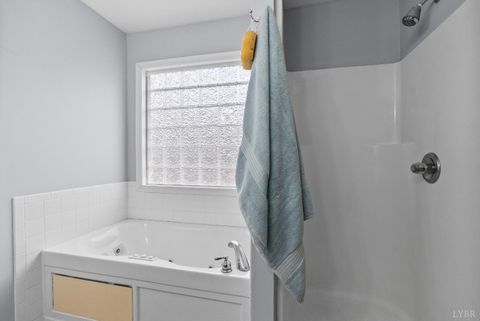 Tiny photo for 119 oakview Drive, Monroe, VA 24574 (MLS # 364156)