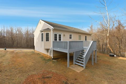 Tiny photo for 119 oakview Drive, Monroe, VA 24574 (MLS # 364156)
