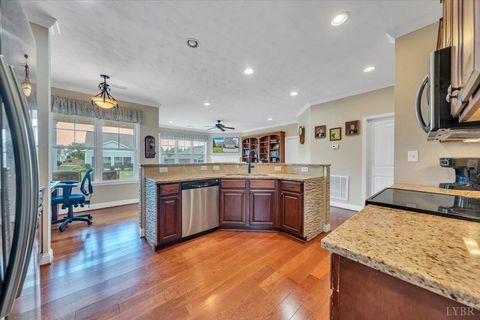 Tiny photo for 25 Cabel Court, Roanoke, VA 24019 (MLS # 365999)