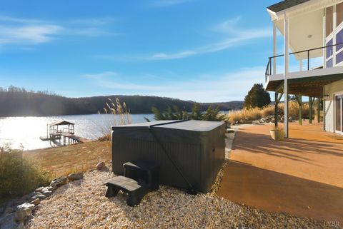 Tiny photo for 209 Leesville Lake Court, Pittsville, VA 24139 (MLS # 364153)