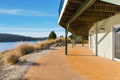 Tiny photo for 209 Leesville Lake Court, Pittsville, VA 24139 (MLS # 364153)