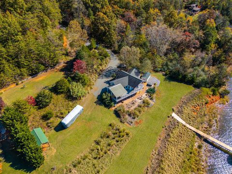 Tiny photo for 209 Leesville Lake Court, Pittsville, VA 24139 (MLS # 364153)