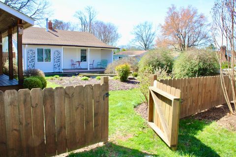 Tiny photo for 1501 Traylor Lane, Lynchburg, VA 24502 (MLS # 365151)