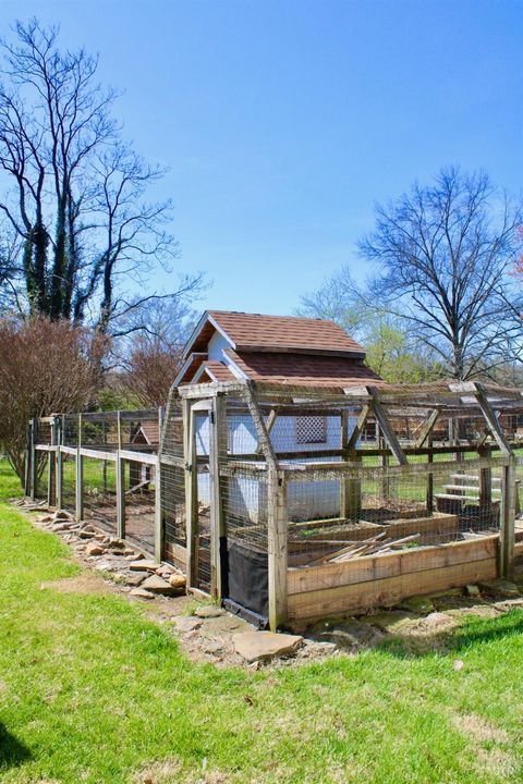 Tiny photo for 1501 Traylor Lane, Lynchburg, VA 24502 (MLS # 365151)