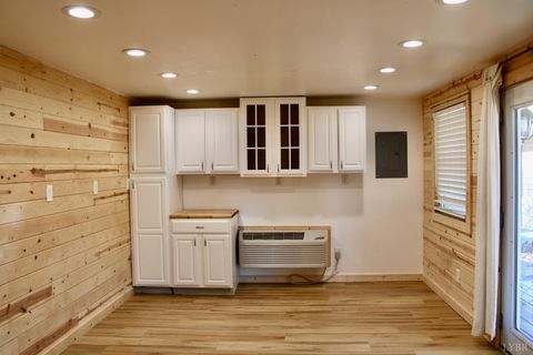 Tiny photo for 1501 Traylor Lane, Lynchburg, VA 24502 (MLS # 365151)