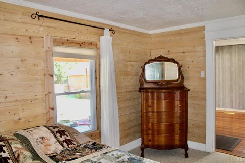 Tiny photo for 1501 Traylor Lane, Lynchburg, VA 24502 (MLS # 365151)