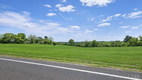 Photo of 0 E Lynchburg Salem Turnpike, Bedford, VA 24523 (MLS # 364430)