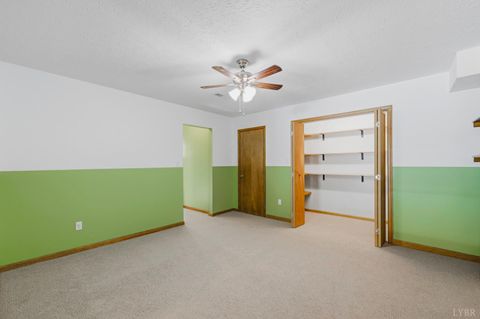 Tiny photo for 201 Cambridge drive DR, Lynchburg, VA 24502 (MLS # 365985)
