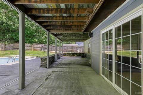 Tiny photo for 201 Cambridge drive DR, Lynchburg, VA 24502 (MLS # 365985)