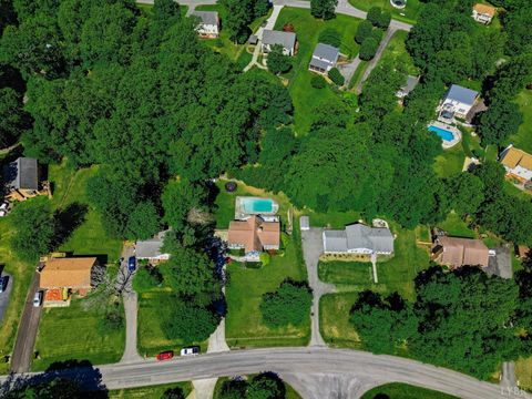 Tiny photo for 201 Cambridge drive DR, Lynchburg, VA 24502 (MLS # 365985)