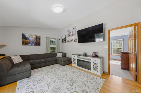 Tiny photo for 201 Cambridge drive DR, Lynchburg, VA 24502 (MLS # 365985)