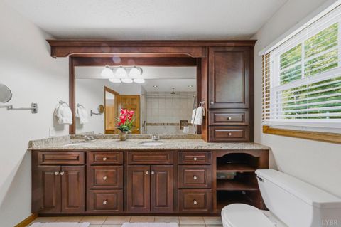 Tiny photo for 201 Cambridge drive DR, Lynchburg, VA 24502 (MLS # 365985)