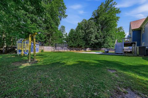 Tiny photo for 201 Cambridge drive DR, Lynchburg, VA 24502 (MLS # 365985)