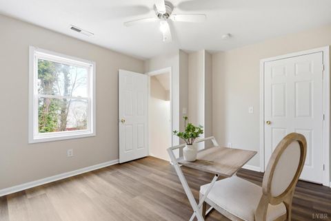 Tiny photo for 3220 Maryland Avenue, Lynchburg, VA 24501 (MLS # 364756)