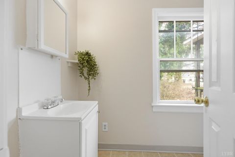 Tiny photo for 3220 Maryland Avenue, Lynchburg, VA 24501 (MLS # 364756)