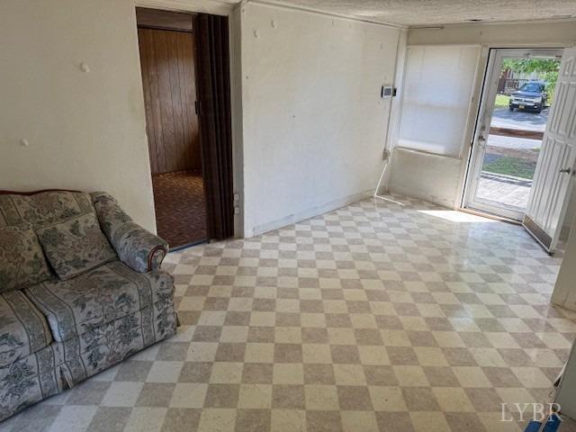 108 Parkway Lane, Vinton, Virginia image 12