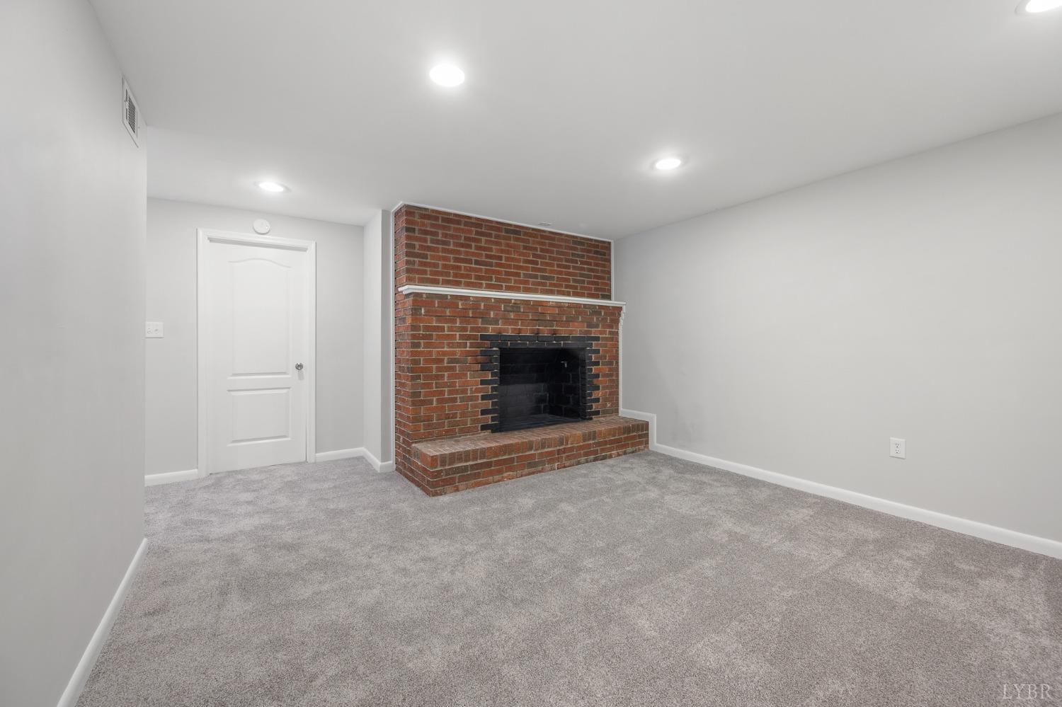 1504 Lockewood Drive, Lynchburg, Virginia image 16