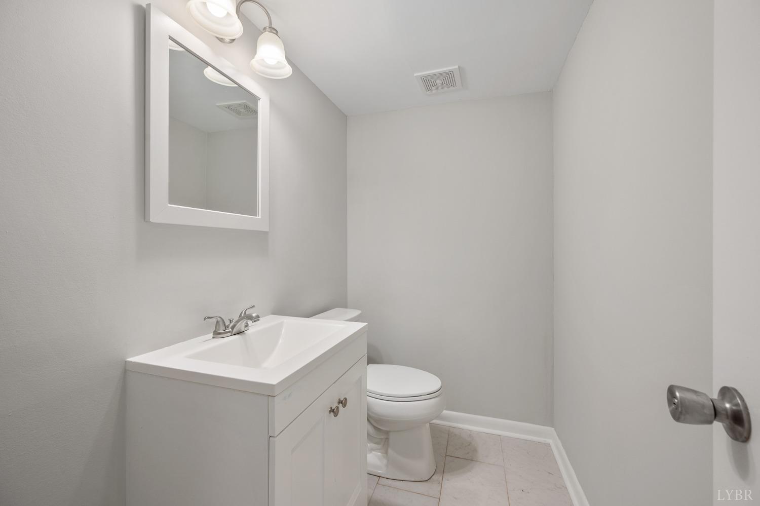 1504 Lockewood Drive, Lynchburg, Virginia image 21