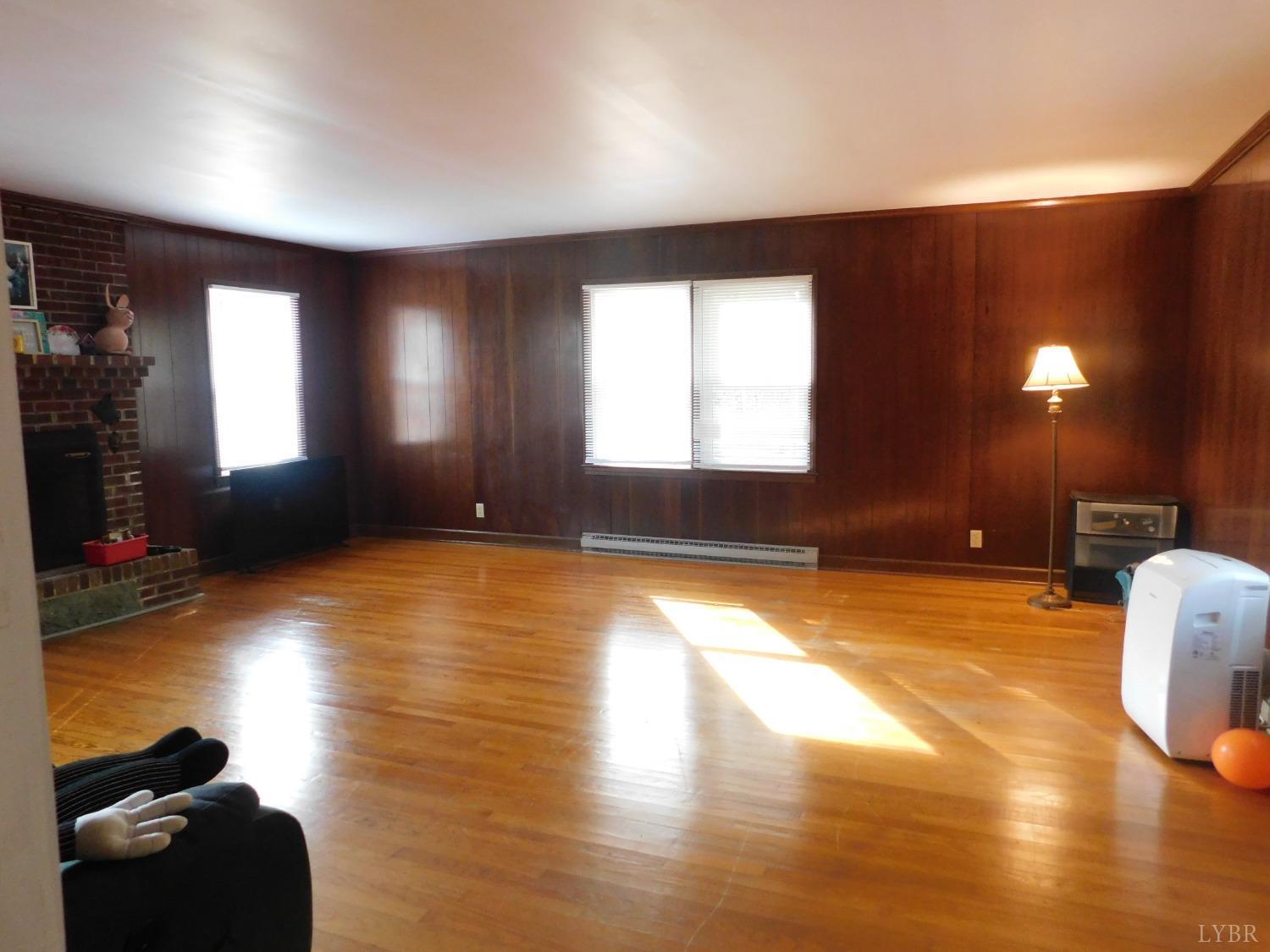 101 Poor House Lane Ln, Drakes Branch, Virginia image 15