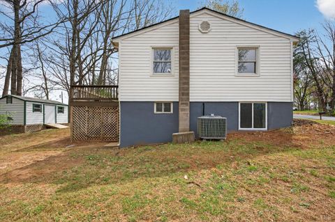 Tiny photo for 42 Knoll Woods Drive, Rustburg, VA 24588 (MLS # 365488)