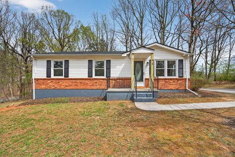 Tiny photo for 42 Knoll Woods Drive, Rustburg, VA 24588 (MLS # 365488)