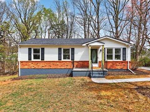 Photo of 42 Knoll Woods Drive, Rustburg, VA 24588 (MLS # 365488)