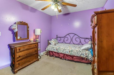Tiny photo for 134 Robinwood Place, Danville, VA 24540 (MLS # 366671)
