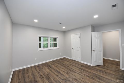 Tiny photo for 2130 Burnt Bridge Rd, Rd, Lynchburg, VA 24503 (MLS # 363826)